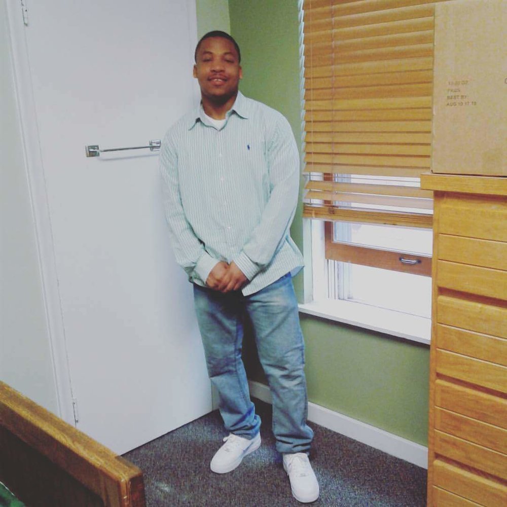 Dionte "Dee" Hampton