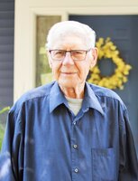 Richard  Louis Carle